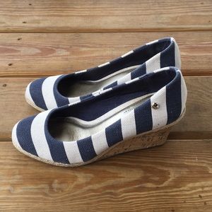 Life Stride Women's Blue and White Striped Wedges
